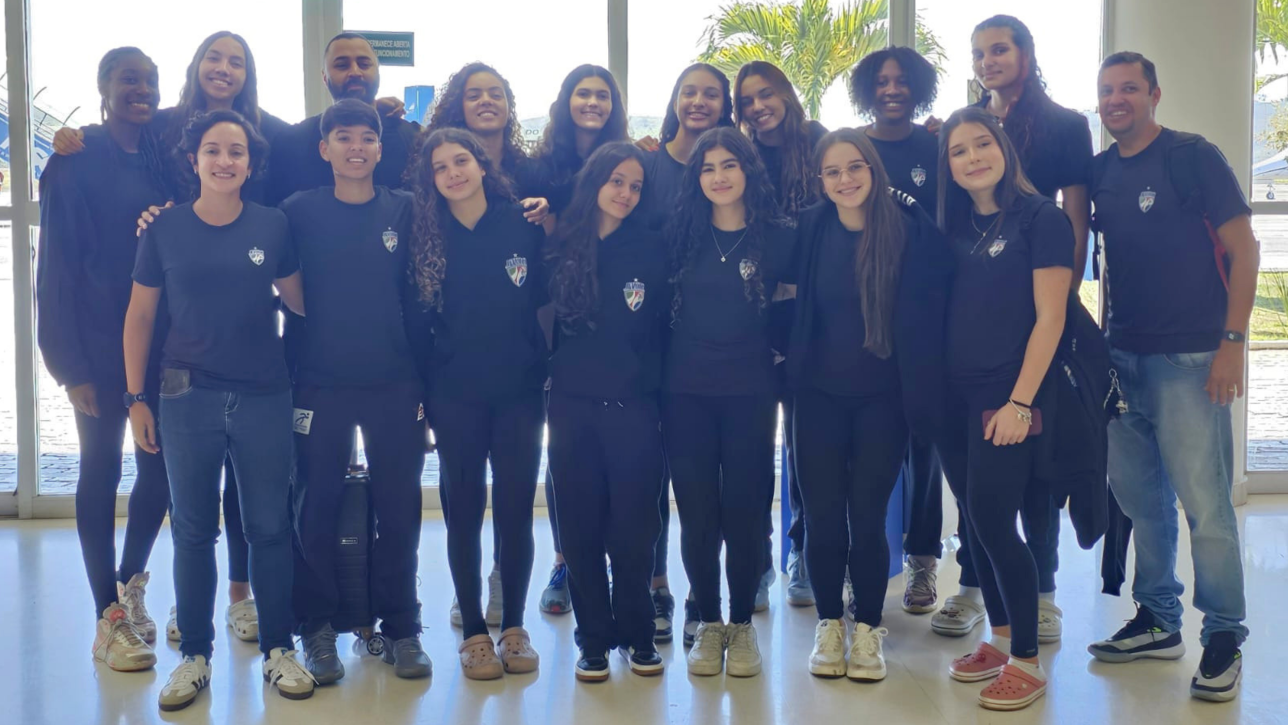 Leia mais sobre o artigo JF Vôlei embarca para São Paulo em busca da Superliga C Feminina