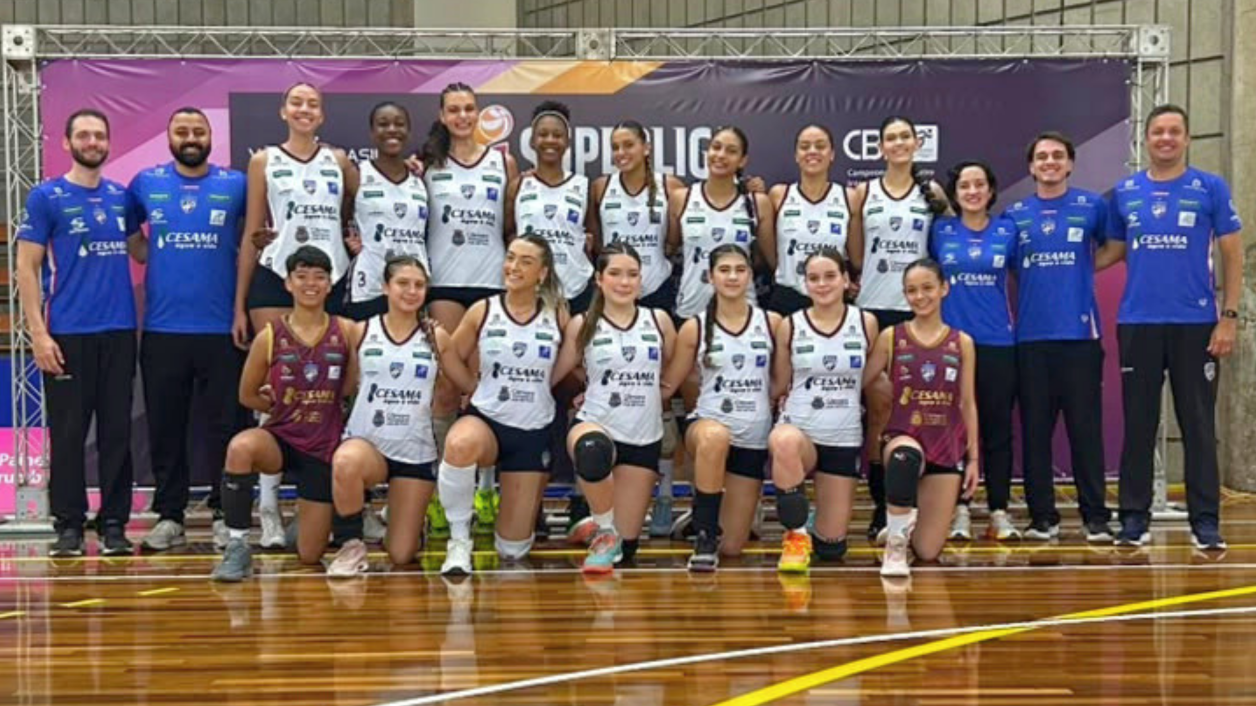 Leia mais sobre o artigo JF Vôlei conquista primeira vitória da história na Superliga C Feminina