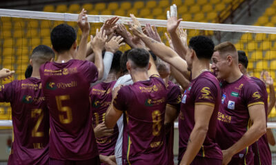 JF VÔLEI VENCE CONFRONTO CONTRA O REAL BRASILIENSE  