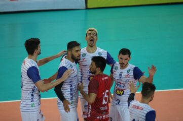 Em jogo de invictos, JF Vôlei se supera e vence Brasília